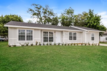 3210 SHINGLER TER DELTONA, FL 32738